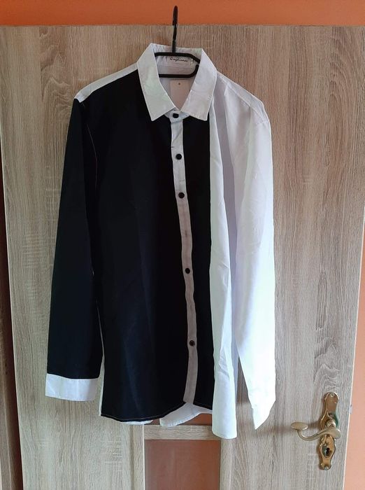 Biało-czarna koszula