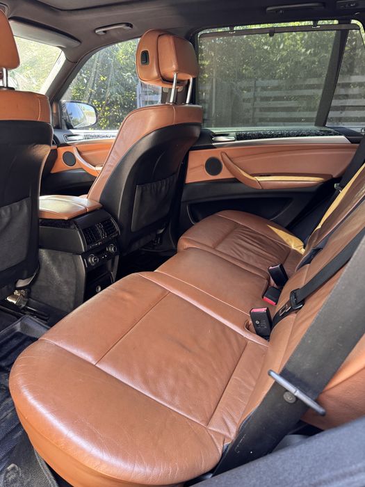 Продам BMW X5 E70