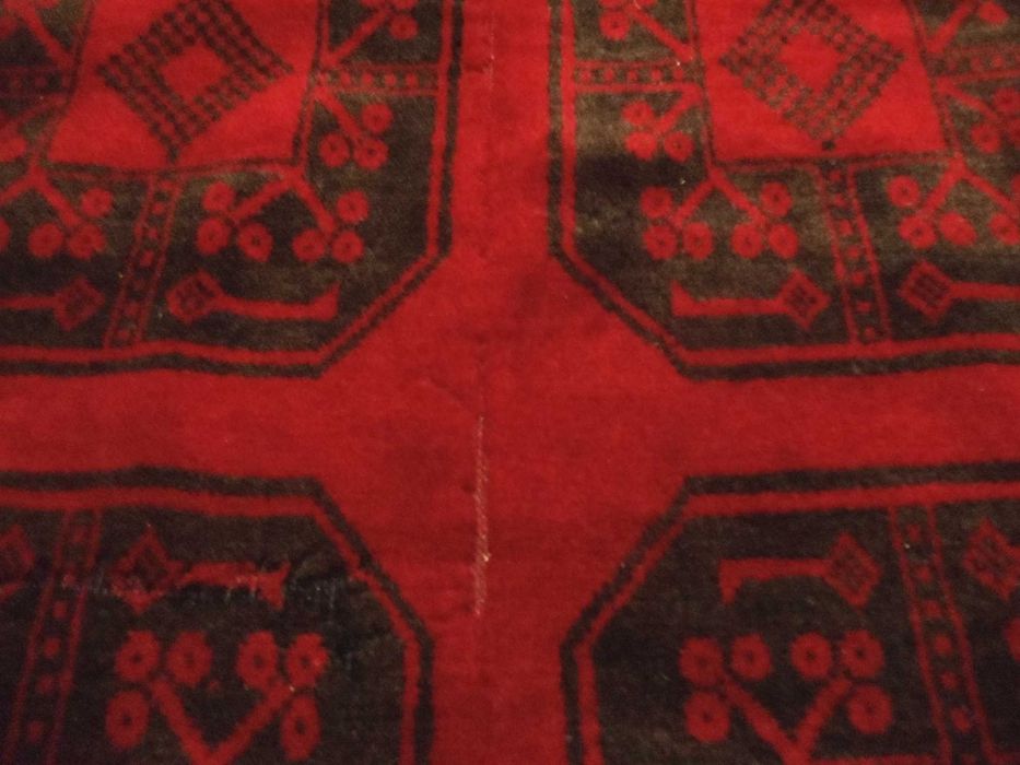 Tapete Afegão Baluchi  (n/usado). Dim 192x110 cm.Ver algumas dafeitos