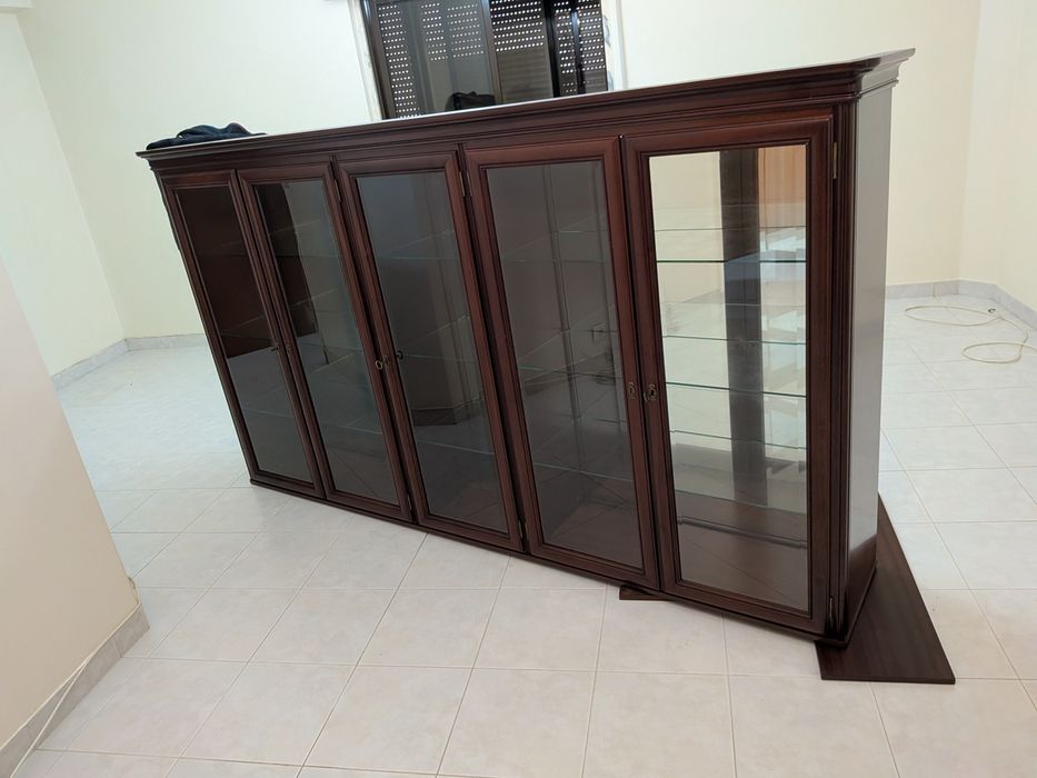 Móvel Vitrine como NOVO (Despachar Rápido)