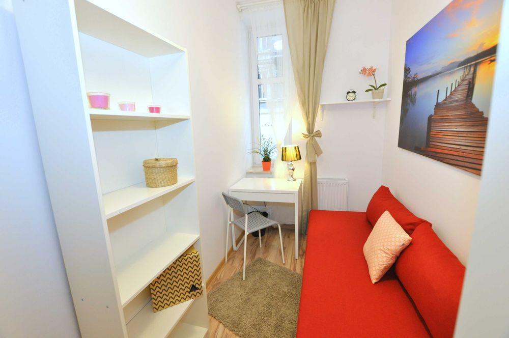 Pokój 13m², ul. Lompy 2 (Centrum) | 800 zł | Wolny od zaraz - View 4