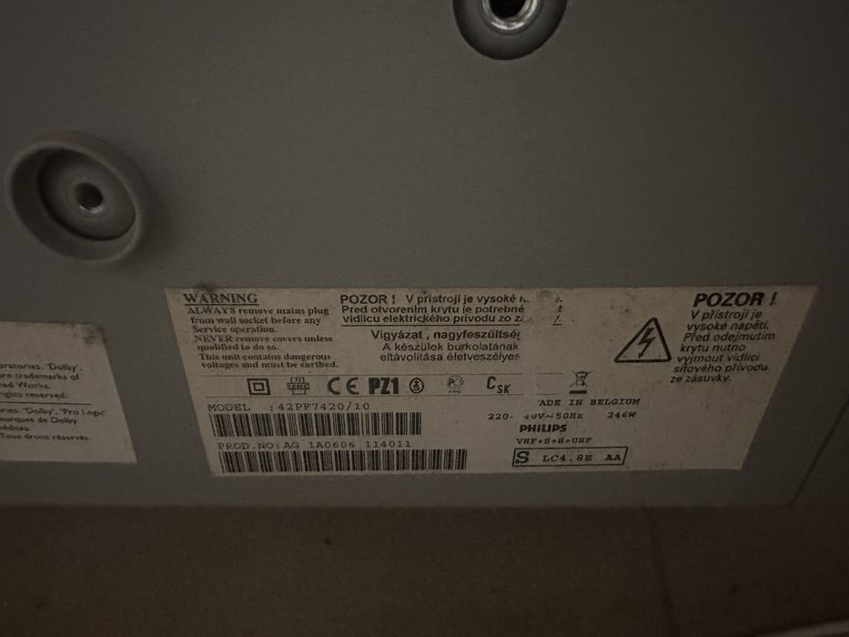 Телевизор Philips 42