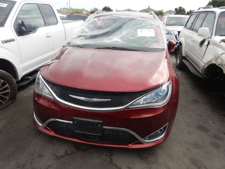 Розбираю Chrysler Pacifica 2016-2023