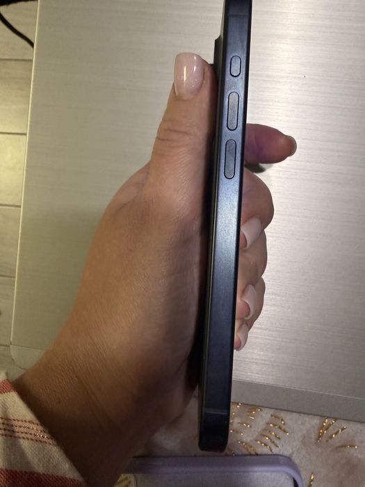 Продам  iPhone 15 pro 128gb
