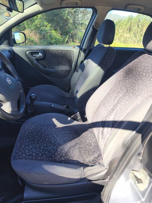 Opel corsa c 1.2 gasolina