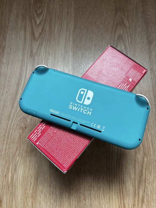 Nintendo Switch Lite Turquesa - Como Nova (com caixa)