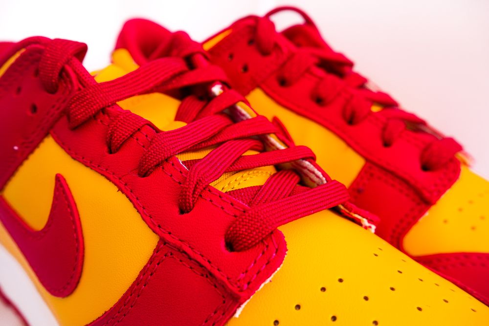 Nike dunk midas gold novo