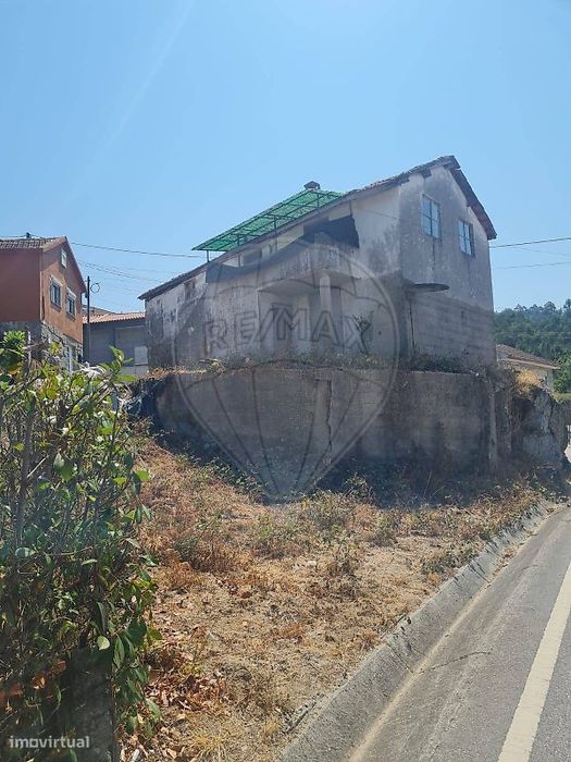 Moradia T2 para venda