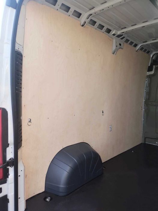 Zabudowa podłogi, boków i drzwi w autach Ducato Jumper Boxer Movano Proace Max L2H2