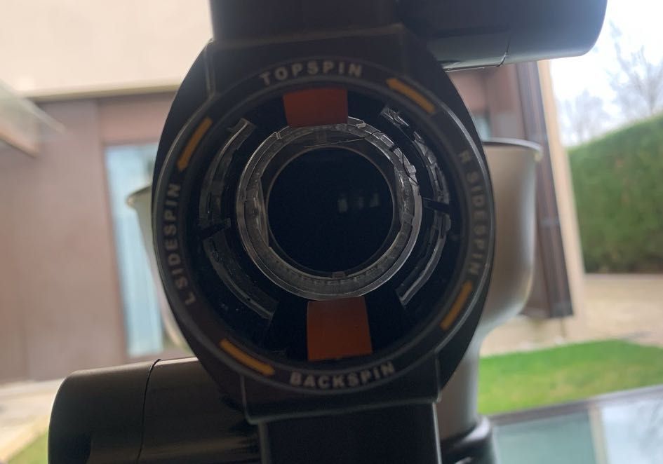 Robô de lançar bolas de ping pong