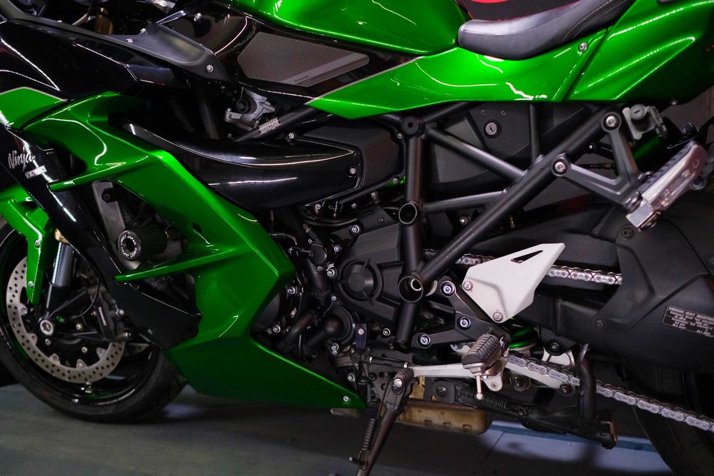 Kawasaki ninja H2-SX SE із Японії