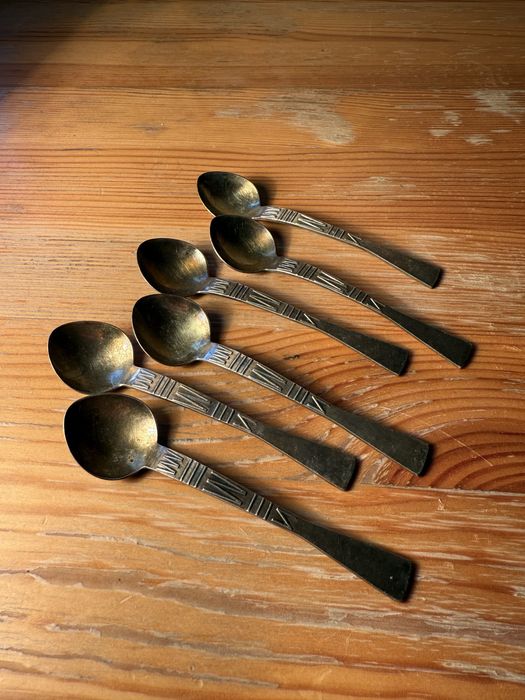 6 posrebrzanych łyżeczek melchiorów z lat 70. – 10,5 cm