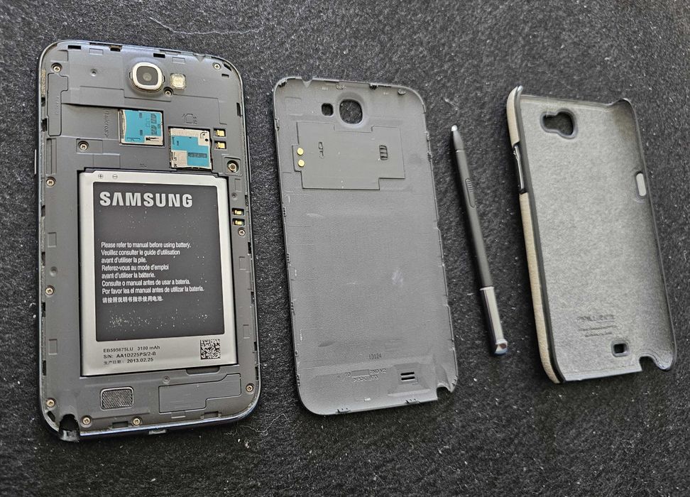 Samsung Galaxy Note 2 com o novo Android 14 (LineageOS 21)