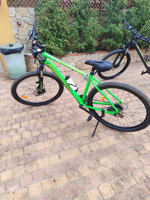 Duas bicicletas roda 29 bem conservadas