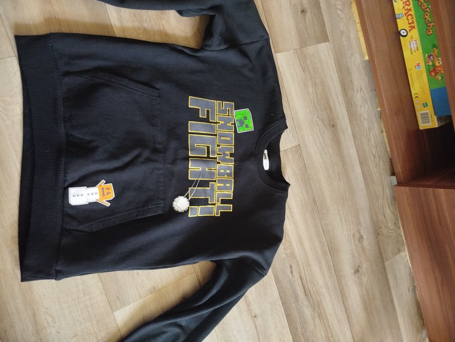 Czarna bluza Minecraft 140