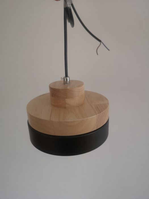 Lampa wisząca Nowa drewno metal czarna