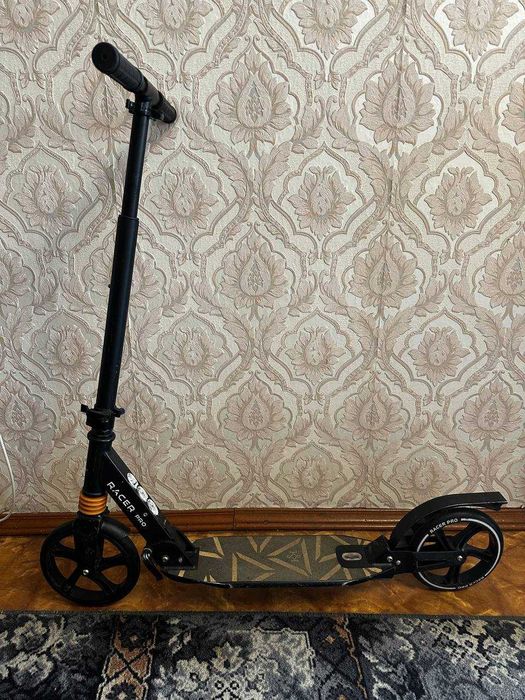 Самокат Kesser Pro-S City Scooter 205mm Big Wheel Carbon