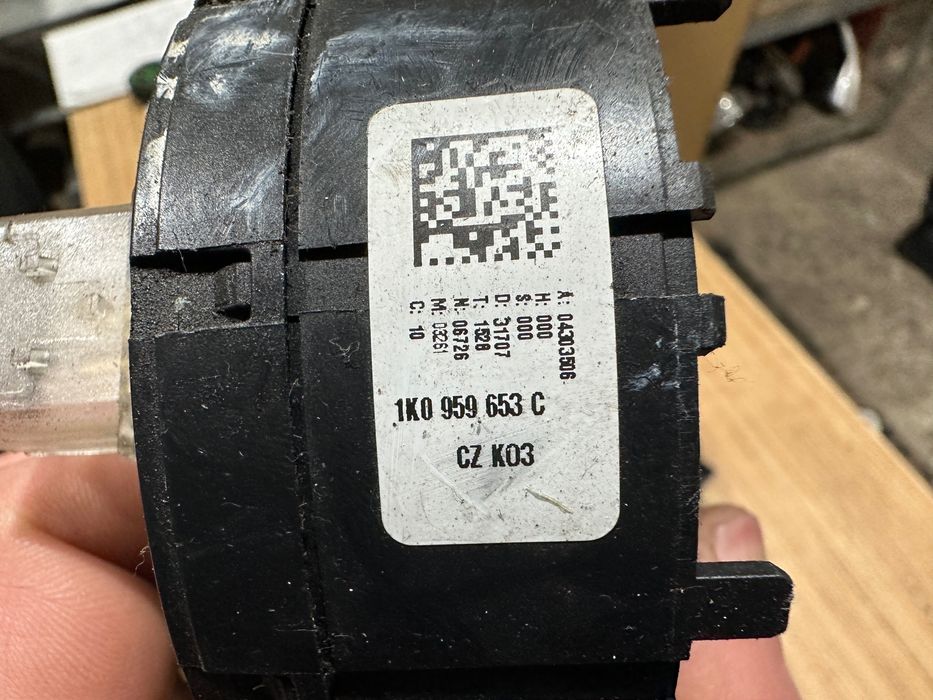 Шлейф  руля VOLKSWAGEN TIGUAN 07-17  1K0959653C