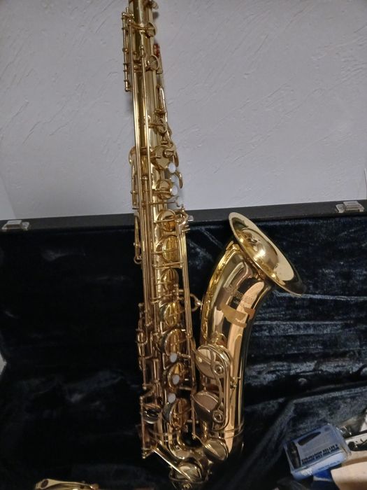 Saksofon tenor Yamaha 52