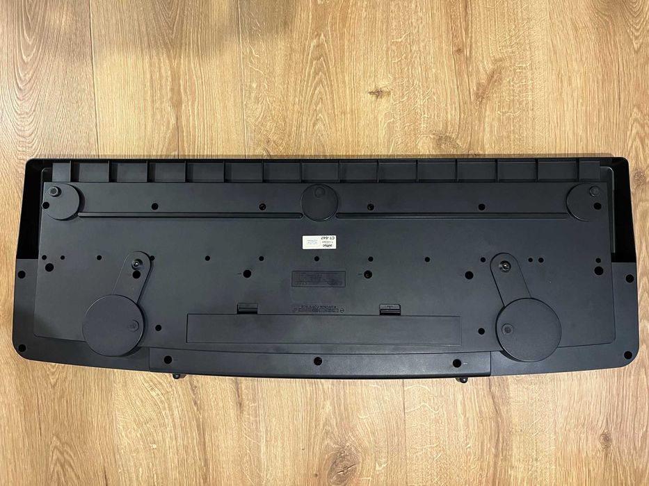 Keyboard Casio CT 647, kupiony w USA, stan bdb