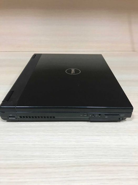 Laptop DELL Vostro 13,3'' USZKODZONY 1320/T6670/4096 Nagrywarka DVD-RW