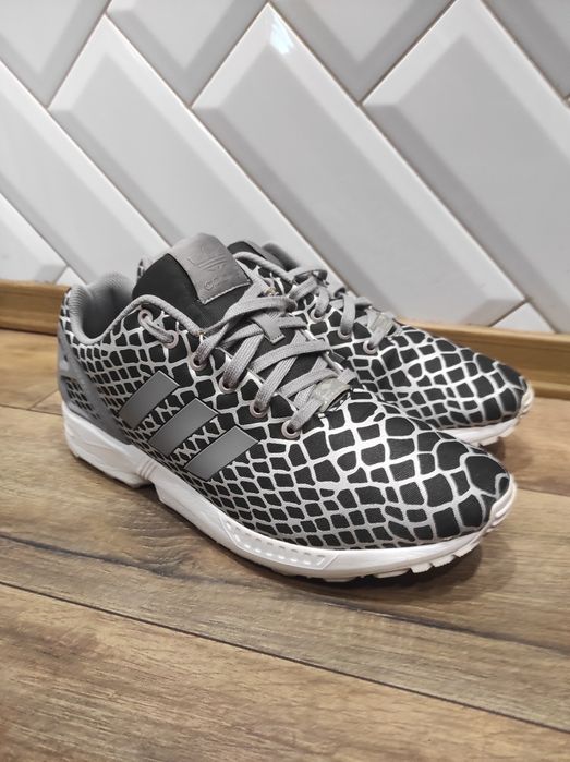 adidas torsion 44 - купити чоловіче взуття - Ціна на OLX.ua