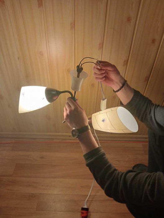 Żyrandol szklany, ręcznie malowany PRL