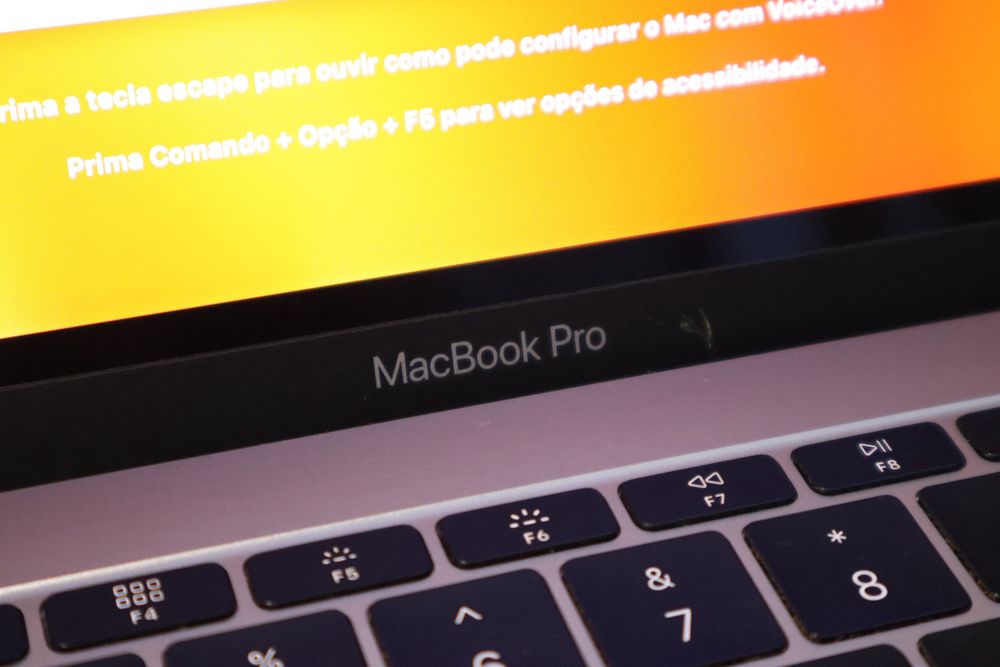 MacBook Pro 13” 2017 - i5 | 8GB | Bateria nova