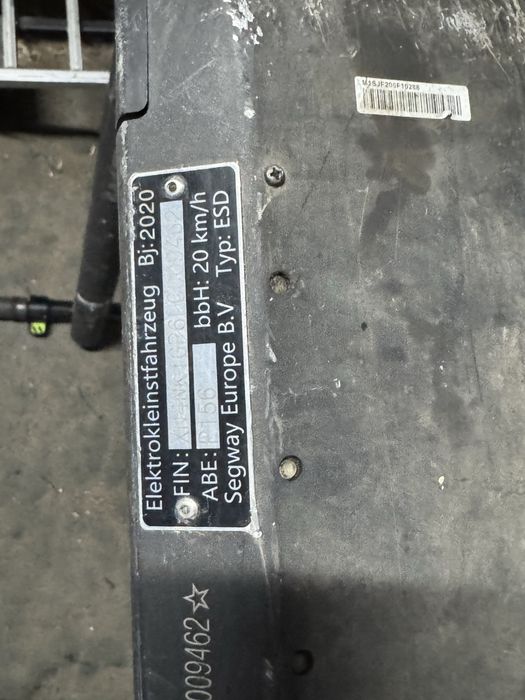 Електросамокат, на запчастини або на відновленнPM350  150кг, 20км./год