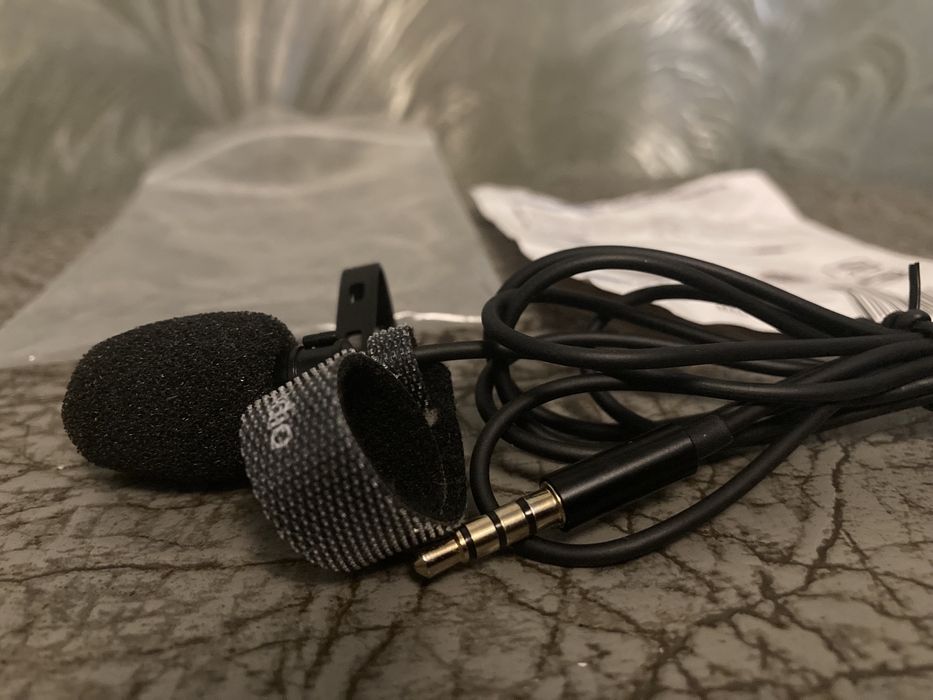 Петличный микрофон