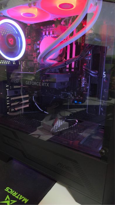 Computador muito bom e lindo