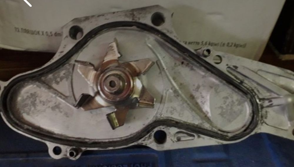 водяна помпа,стойка стабілізатора, різні  прокладки хонда пілот 2 2014