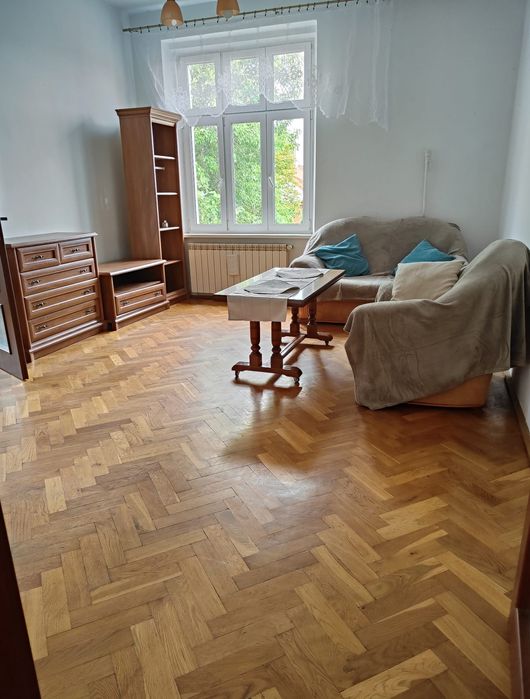 Rezerwacja Kamienica /61m2 / 2piętro / Pionierska