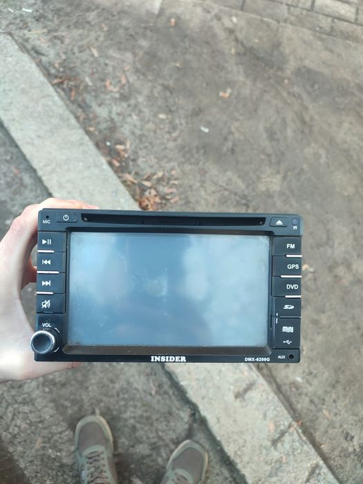 Две магнитоли одна с карплеем