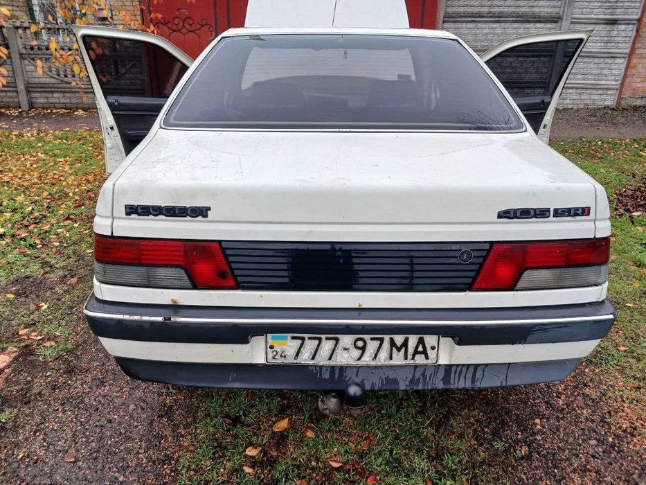 Продаж Пежо 405.
