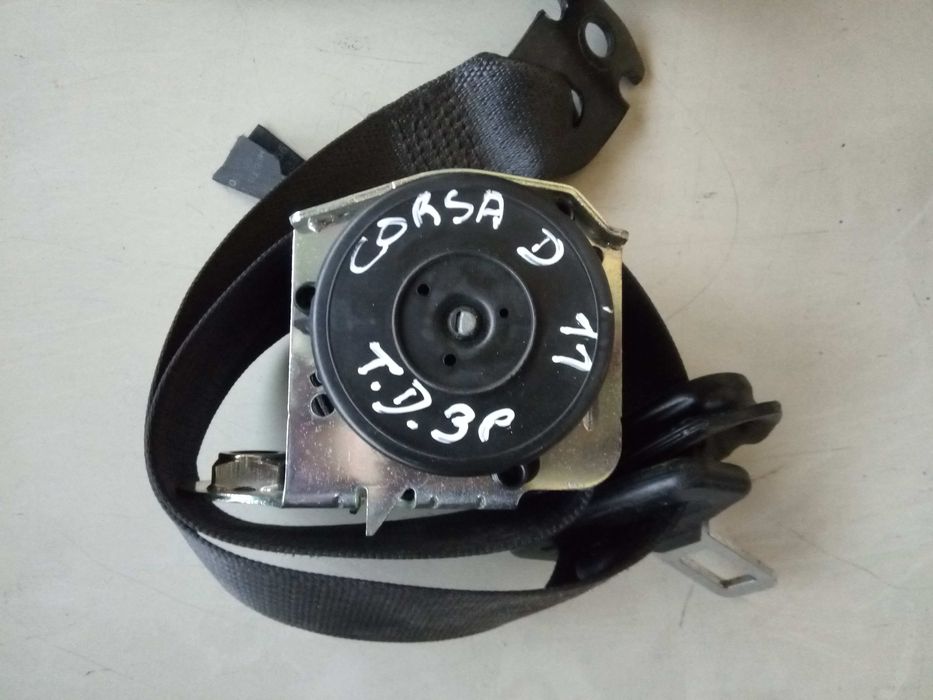 Cinto trás direito OPEL Corsa D