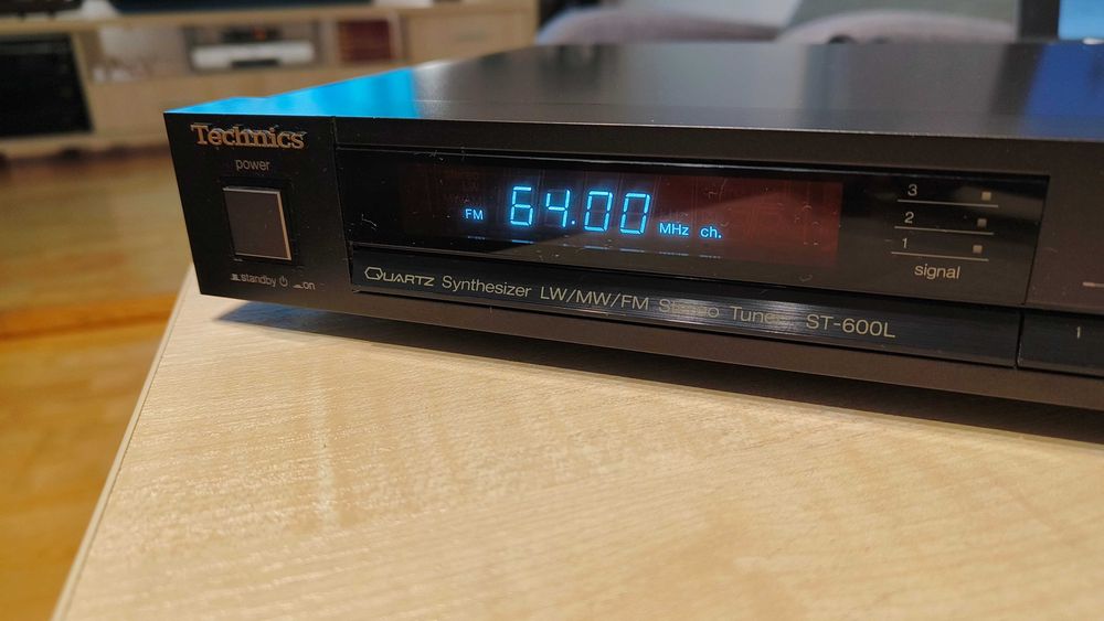 Tuner Technics ST-600L