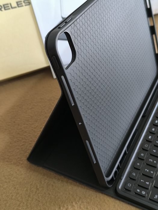 Capa teclado p/ iPad pro 11