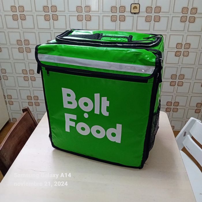 nova bolsa Bolt não utilizada quem estiver interessado contacte-me