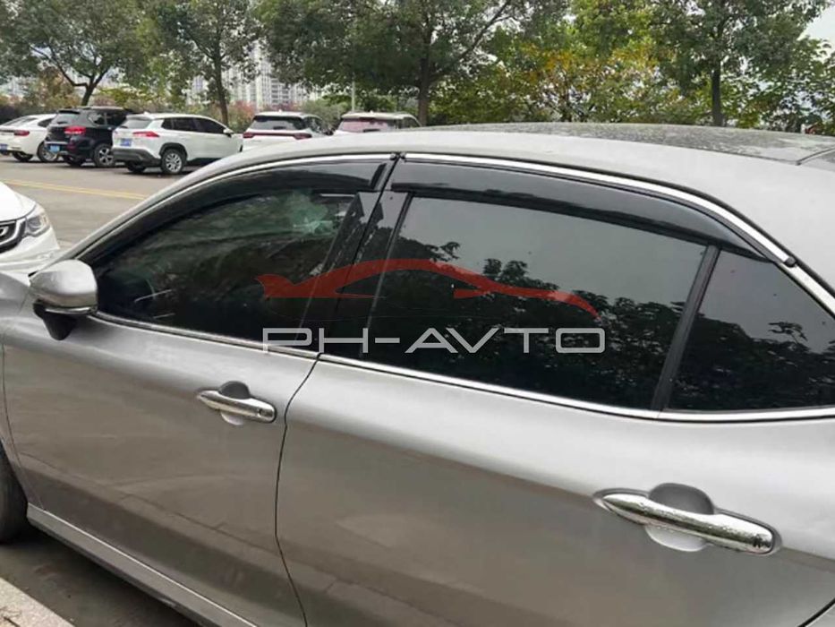 Вітровики з хромом Toyota Camry 80 з 2024 р.в. Ветровики Дефлектори