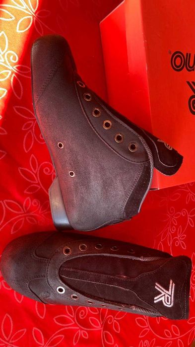 Botas hoquei patins (novas)