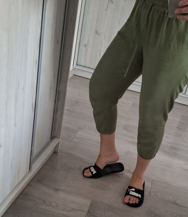 Spodnie damskie Reserved r. 42