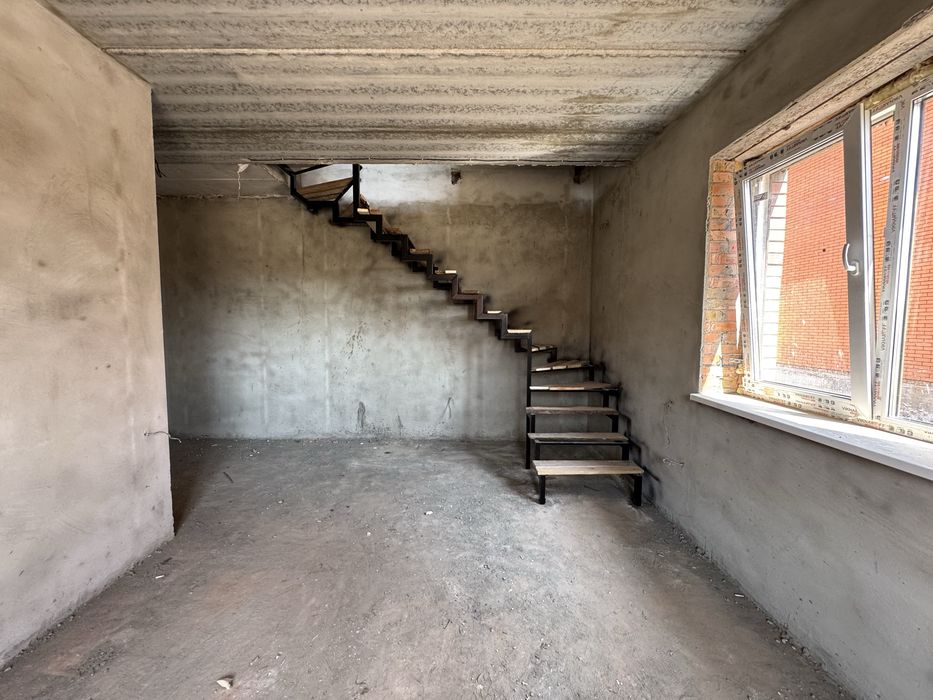 Продам квадродуплекс 67м2! Ціна 45000$