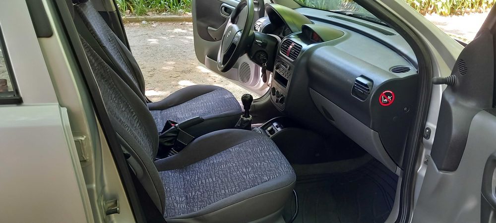 Opel corsa 1.2 111 mil km ler anuncio P.f.