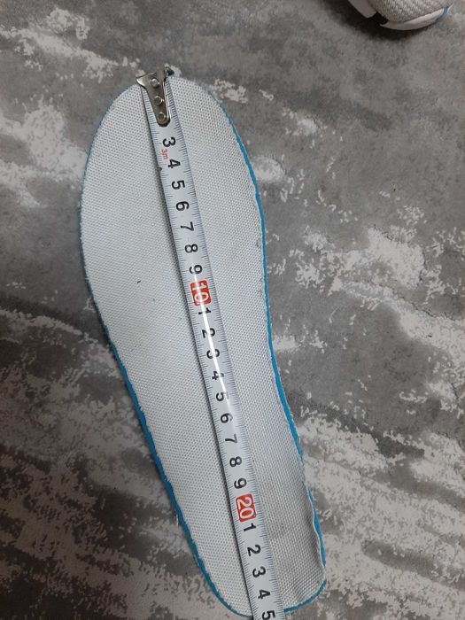 Продам кросівки wazixie 40 розмір