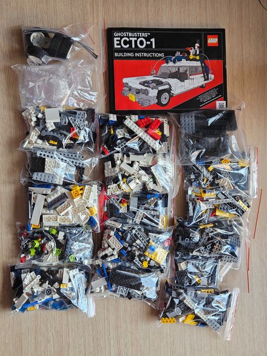 Lego 10274 ECTO-1 Pogromców duchów BDB komplet 100%