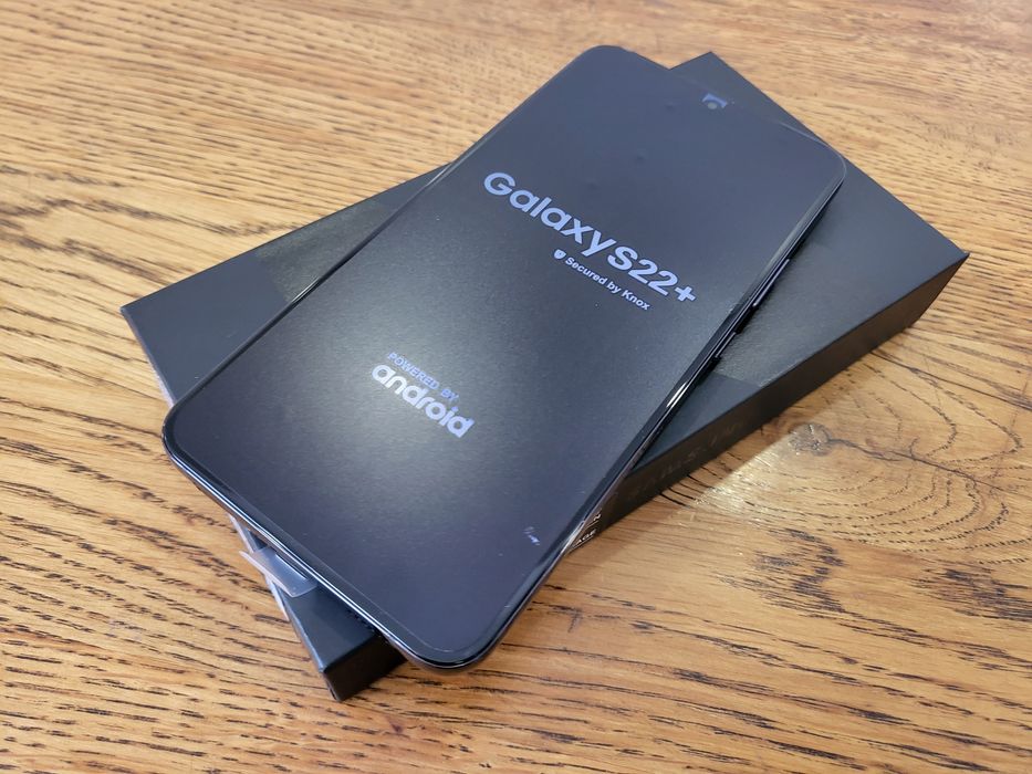 Новий оригінальний Samsung galaxy s22 plus 8/128Gb чорний/black ( new