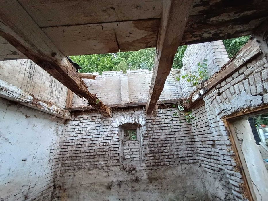 Sprzedam działkę w szeregowej zabudowie