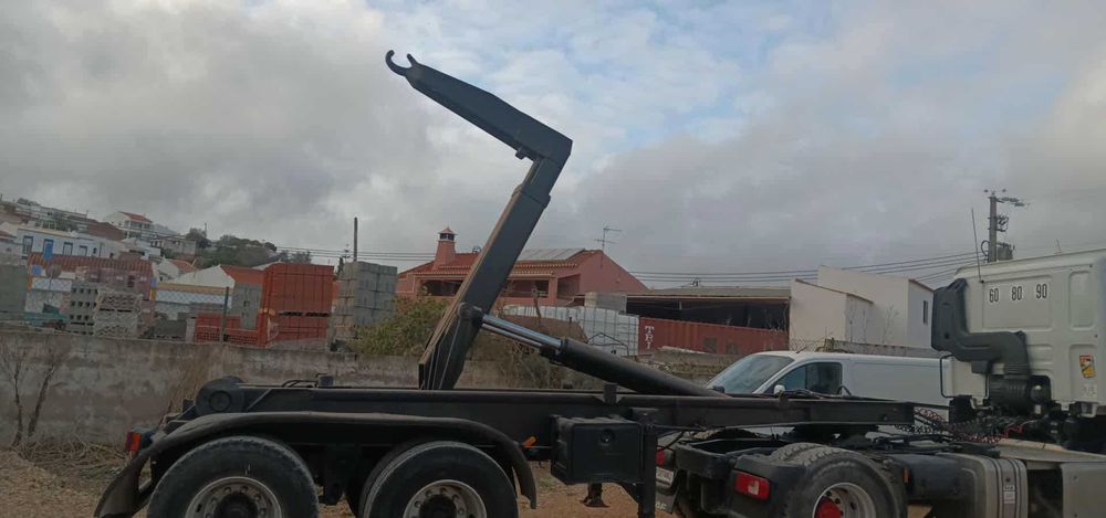 Semi reboque ampirrol