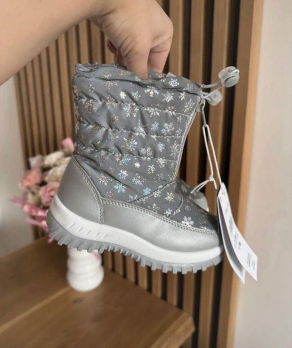 Nowe śniegowce 27 17cm